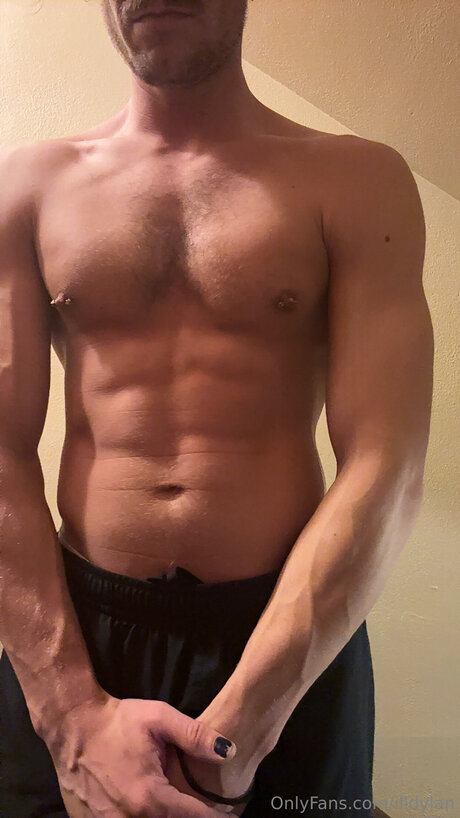 boner onlyfans top image