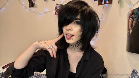 Avemylissaa star nudes photo