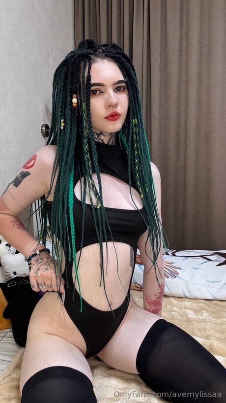 Avemylissaa Quick model image