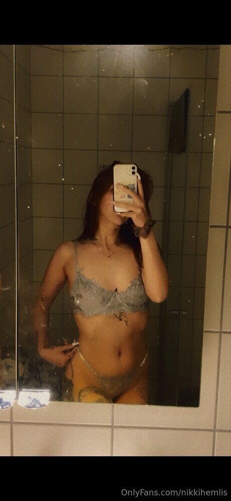 Nikkihemlis pornstar perfect image