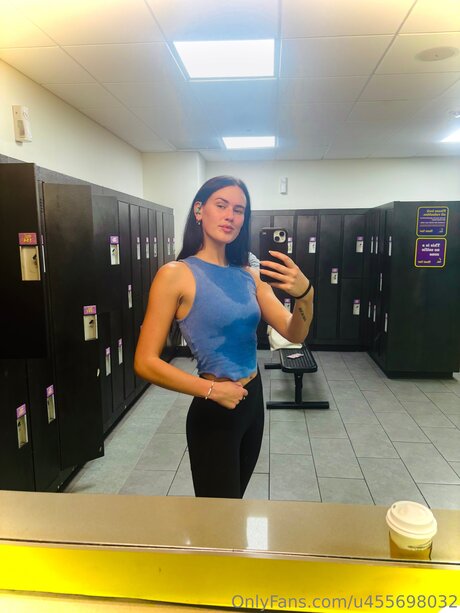 Asmrwitholivia nude actress pics