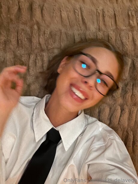 Nikki Delavega nice pornstar img