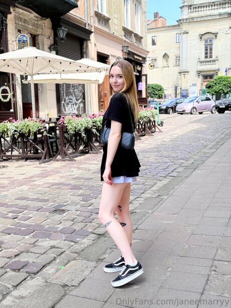 amateur swinger onlyfans pornos images