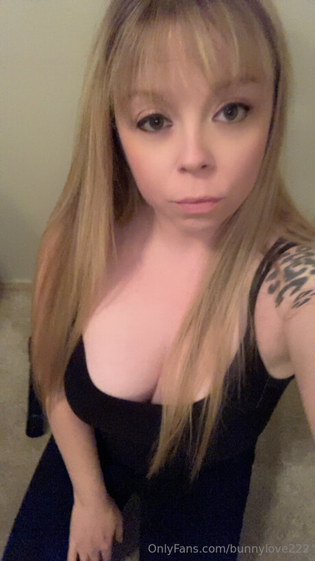 Bunnylove222 pornstar nice pictures
