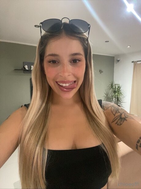 Itskhloe free pornstar picture