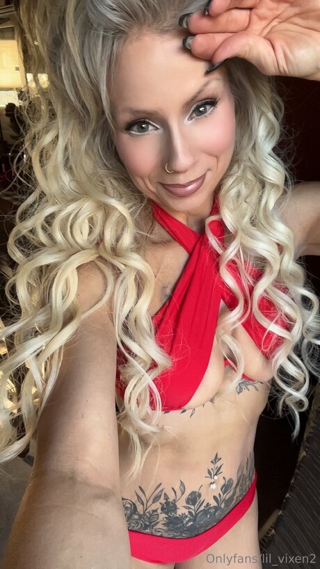 Lil Vixen2 sexy actress images