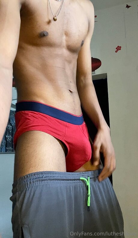 Lutheshlavie nudes star archive