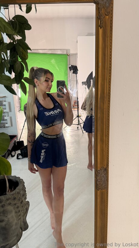 Madzialoskot hd pornstar photo