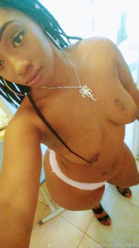 Sexy Sherika hd pornstar pic