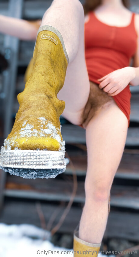 Naughtynettlesadventure xxx pornstar pics