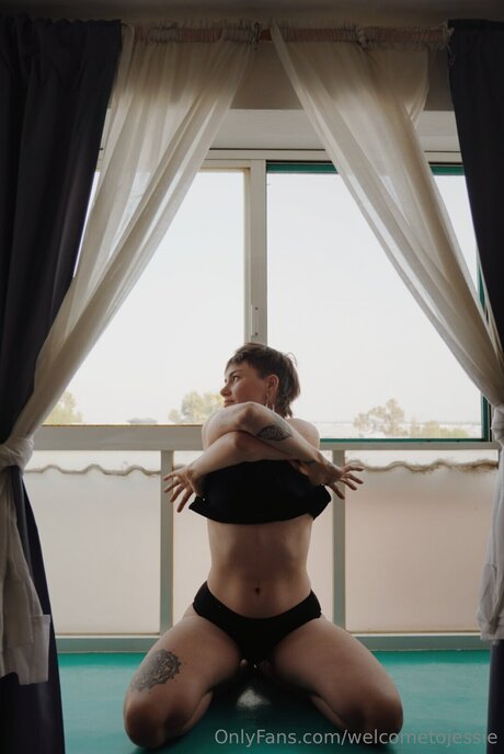 Welcometojessie model nude galleries