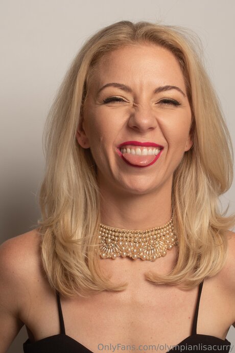 bbw brunette onlyfans top photos