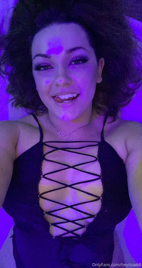 Heyitsaddi star high quality img