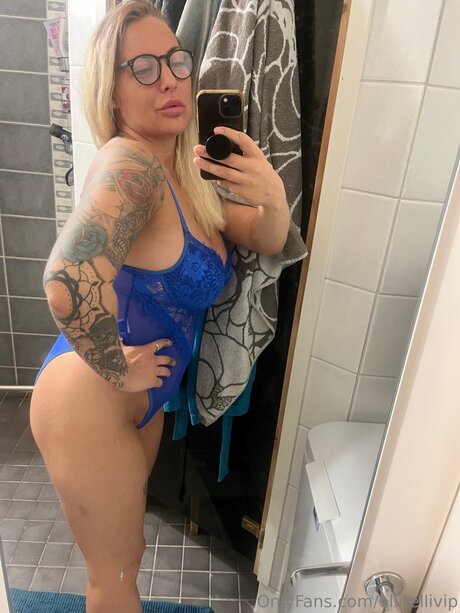 Ellitellivip pornstar free pic