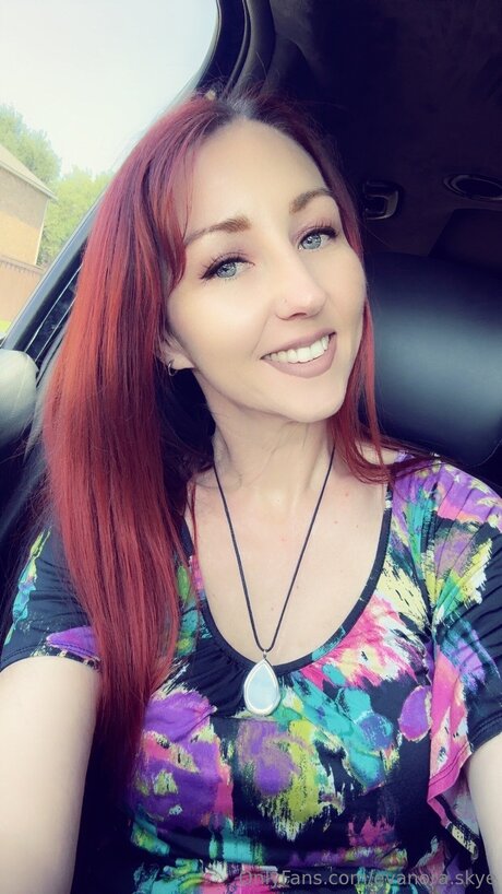 Evanora Skye pornstar perfect pictures