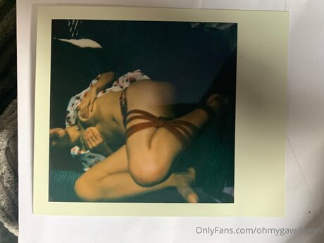 Ohmygawdronni model xxx img