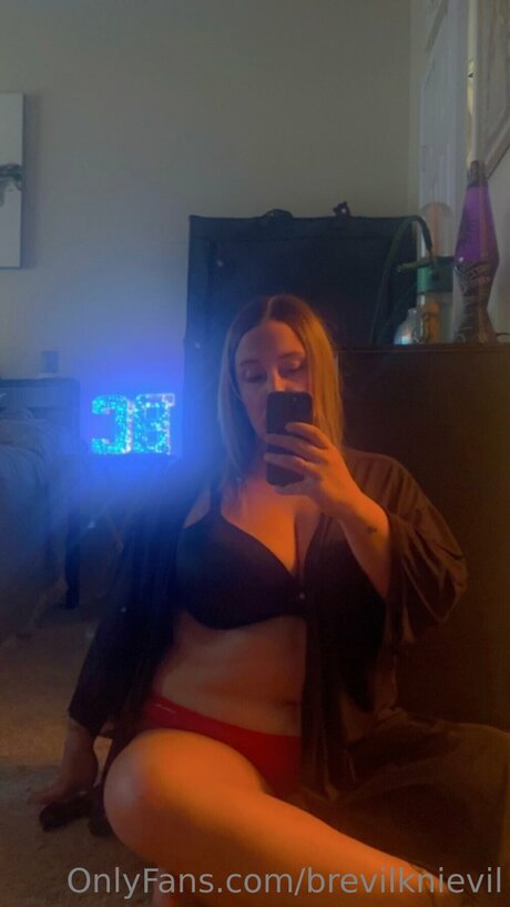 Brevilknievil model exclusive pics