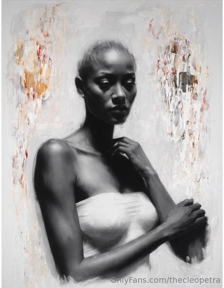 Thecleopetra beautiful pornstar pics