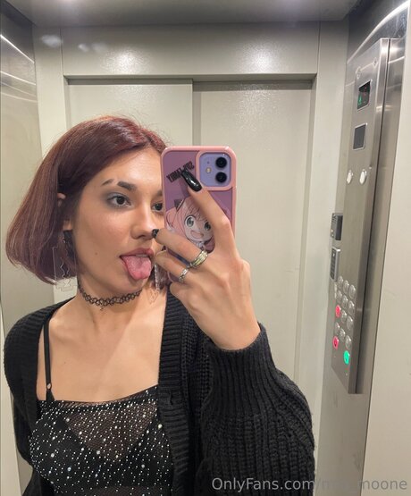 Mia Moone pornstar exclusive picture