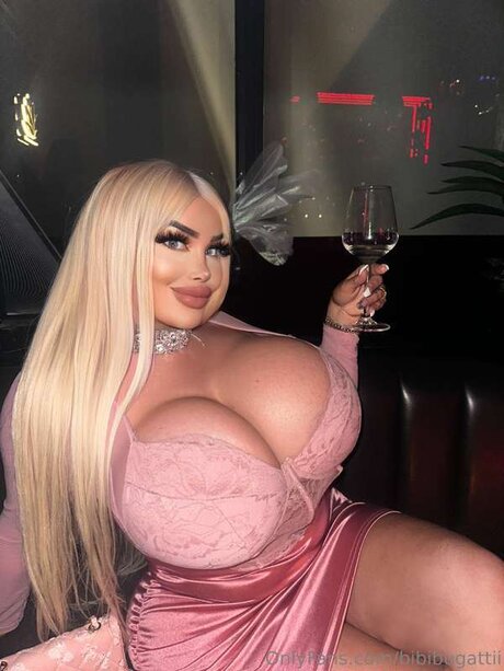 Bibibugattii model exclusive images