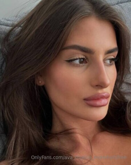 Ava Muscle Mommytsfree perfect model photos