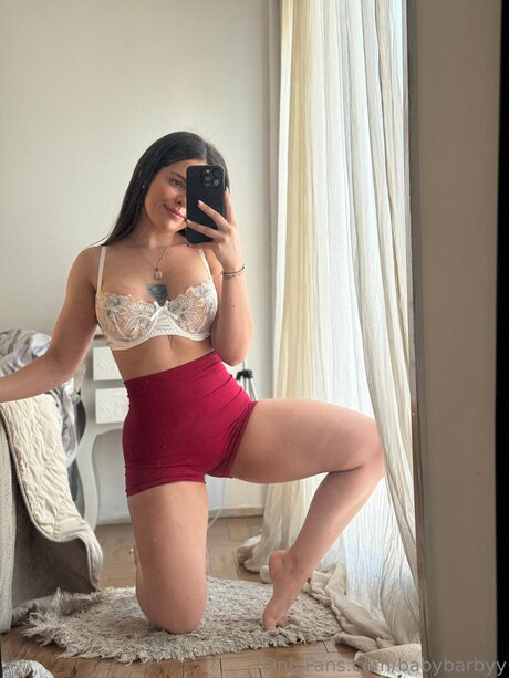 Babybarbyy hot actress image