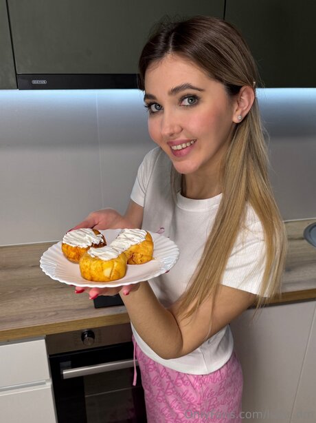 Liaju Dm porn actress picture