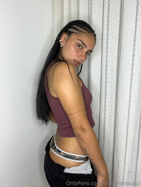 Miabelensucci free actress images