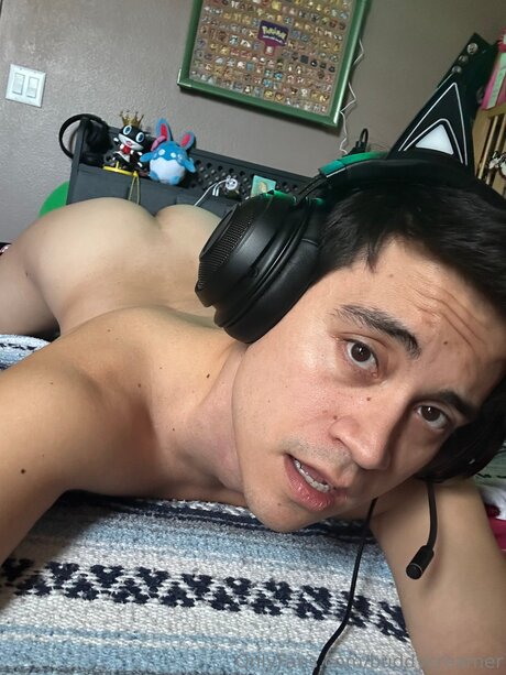 Buddycreamer erotic model pictures