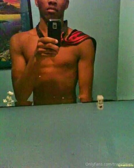 Tragiclover star naked image