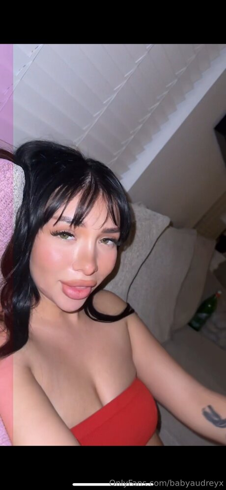 Babyaudreyx sexy pornstar pic
