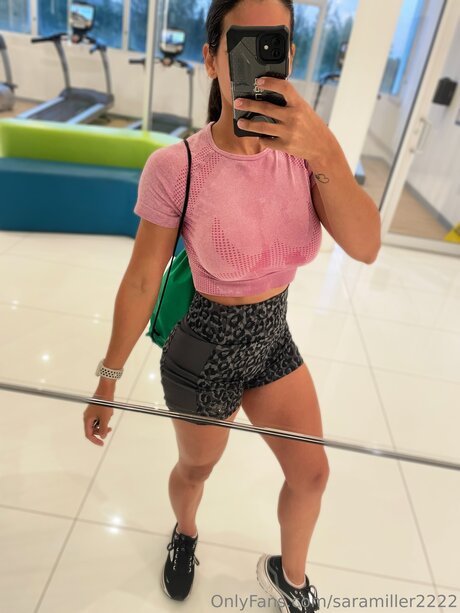 Saramiller2222 model sexy images