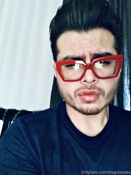 Thegreatalex sexy model img