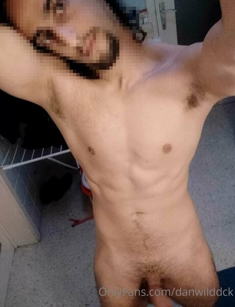 Danwilddck model nude photos