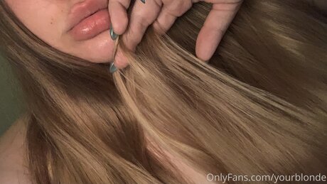 Yourblonde high quality model gallery