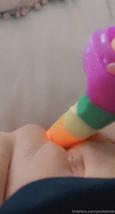 Yourblonde nice pornstar pictures