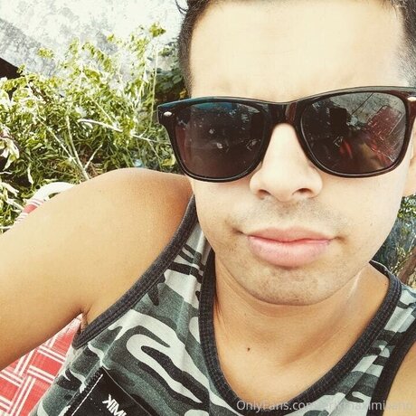 Erikmaximiliano hot model pic