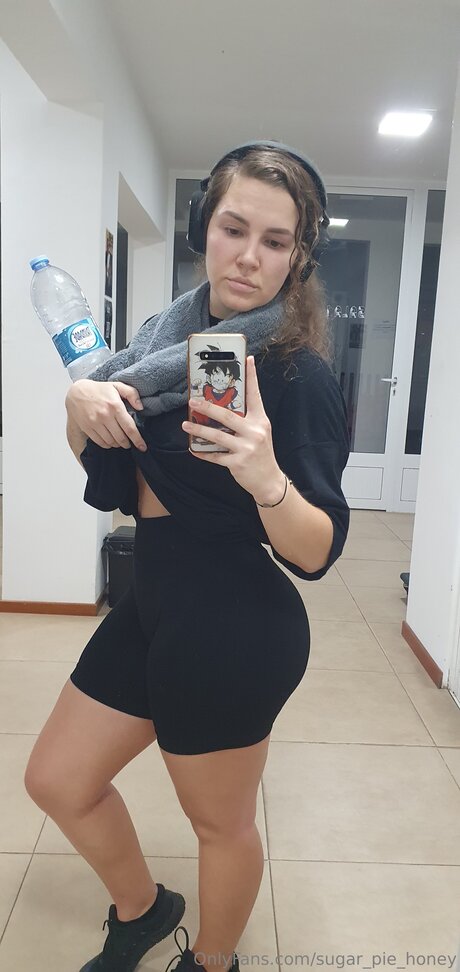 Sugar Pie Honey adult actress pictures