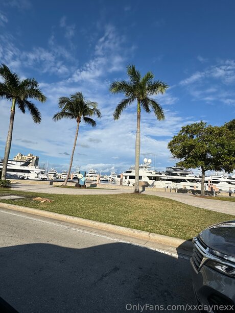 Hoosier Daddy X nice model pictures