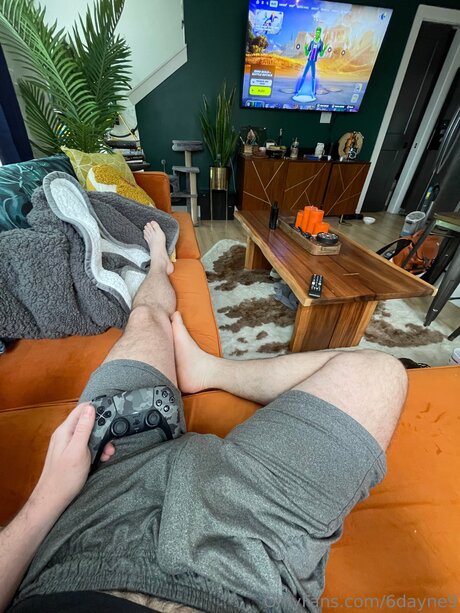 Hoosier Daddy X star adult picture