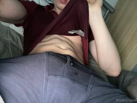 swimming pool onlyfans pretty galleries