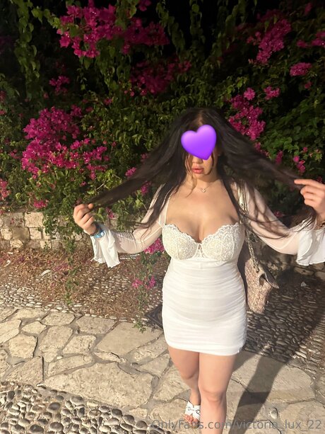 Victoria Lux 22 nudes star photo