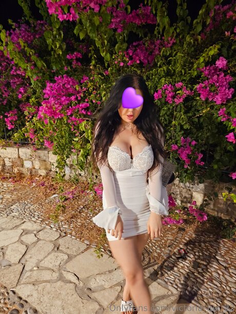 Victoria Lux 22 best star image