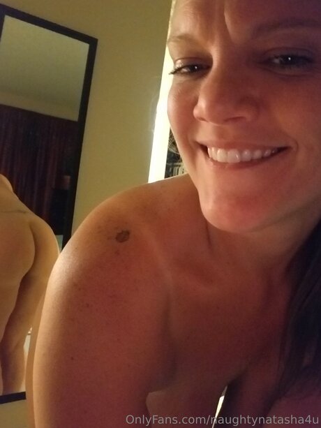 Naughtynatasha4u top model galleries