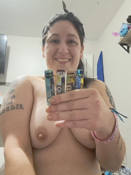 Trippykoala425 pornographic star photo