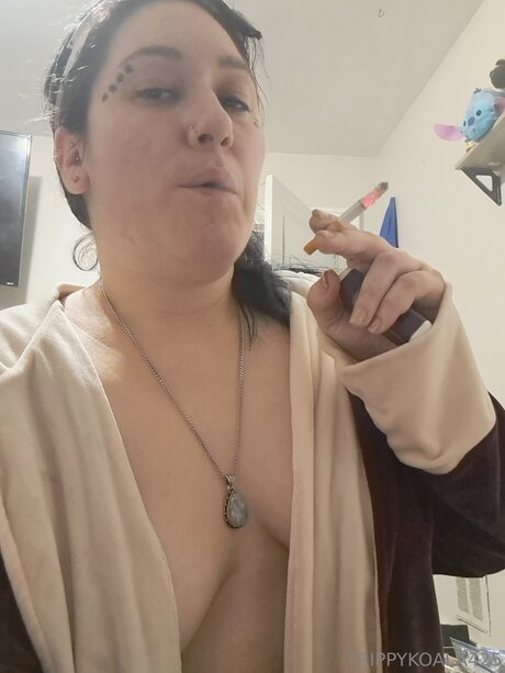 blonde college onlyfans exclusive img