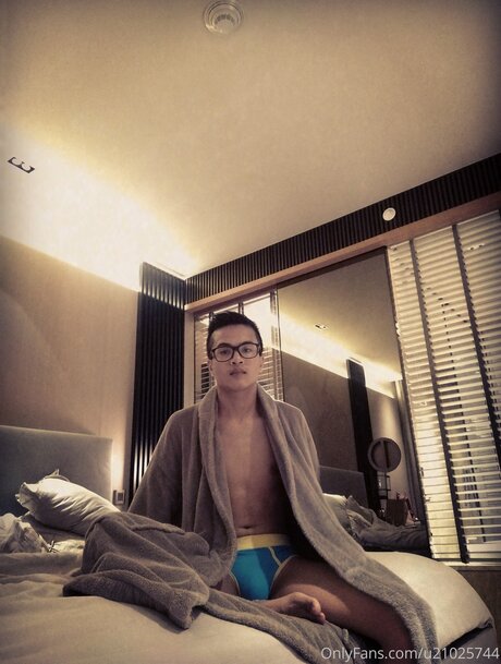 U21025744 star high quality gallery