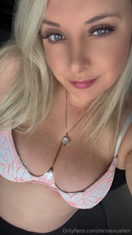 Mrssexuallen Profile pic