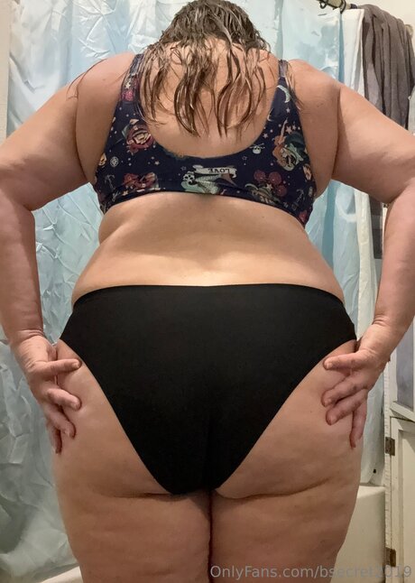 huge shemale onlyfans art porn photo