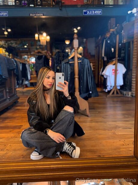 A Adelina model naked images